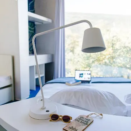 ホテル クッキング アンド ネイチャー エモーショナル 4*