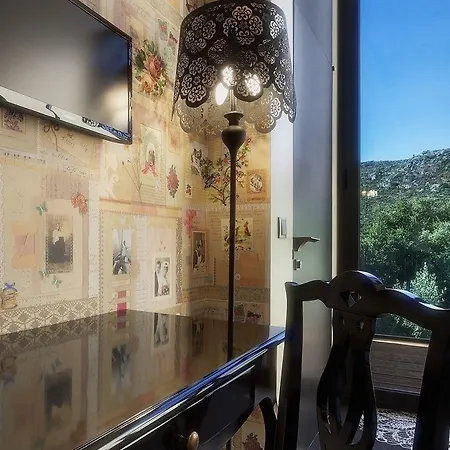 ホテル クッキング アンド ネイチャー エモーショナル アルヴァドス