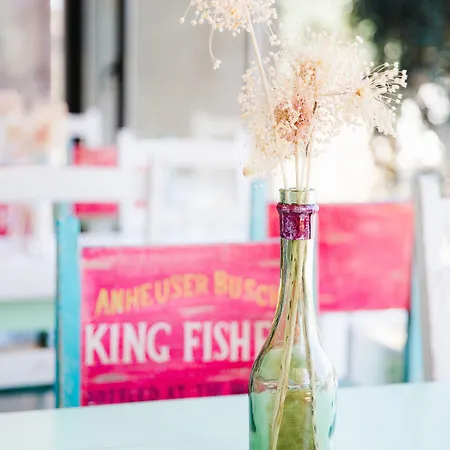 ホテル クッキング アンド ネイチャー エモーショナル 4*