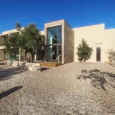 クッキング アンド ネイチャー エモーショナル ホテル