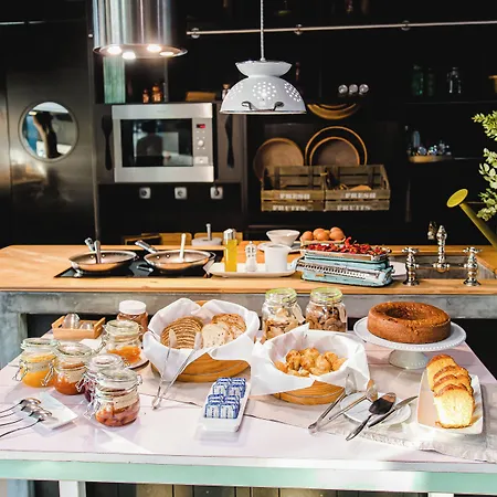 ホテル クッキング アンド ネイチャー エモーショナル