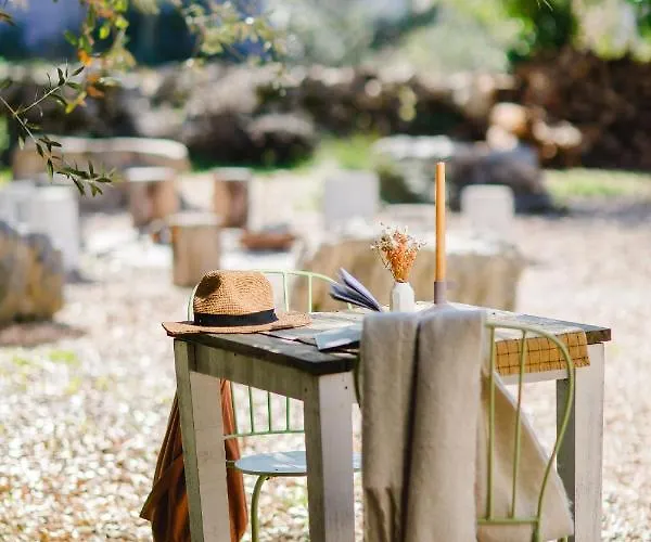 Hotel Cooking And Nature - Emotional