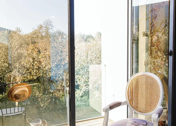 Cooking And Nature - Emotional Hotel